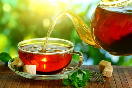 Ученые назвали чай, который снижает давление и борется с раком